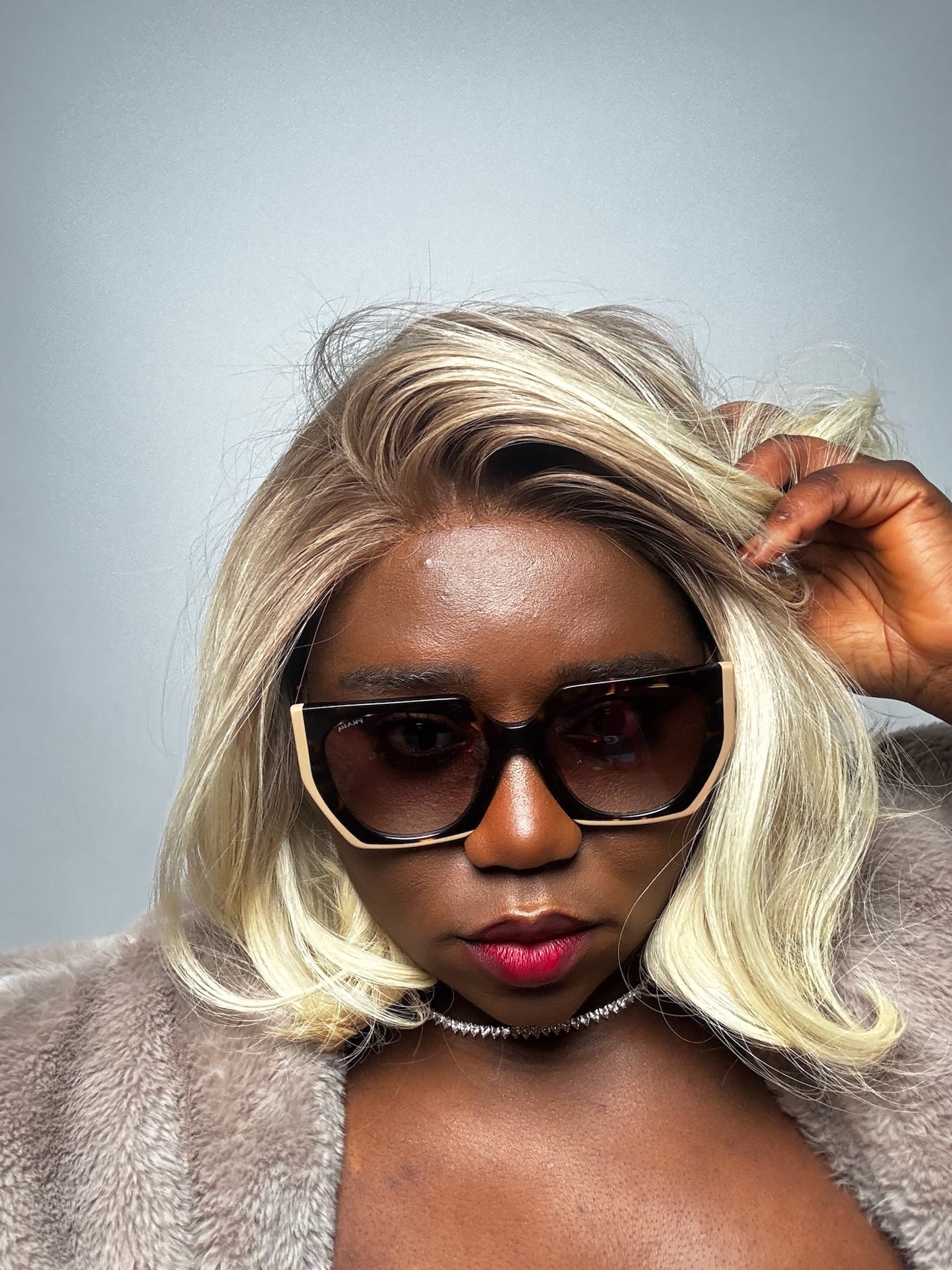 BECOMING – 14” Blonde with Dark Roots